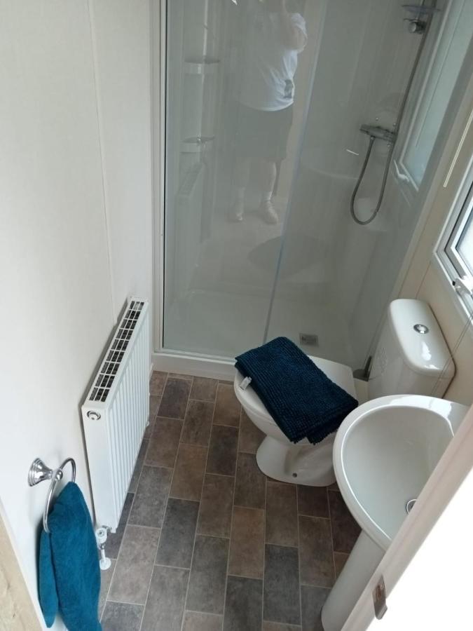 New 2 Bed Holiday Home With Decking In Rockley Park Dorset Near The Sea Lytchett Minster Esterno foto